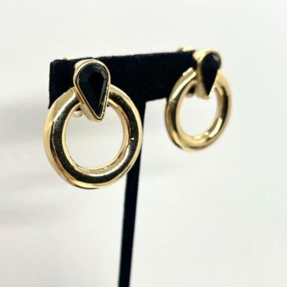 SAL VINTAGE SWAROVSKI GOLD TONE BLACK CRYSTAL EARRINGS MODERNIST CLIP ON CIRCLE - Picture 5 of 16
